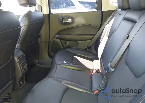 2021 Jeep Compass Latitude 4X4 from USA, damaged, VIN 3C4NJDBB3MT524714